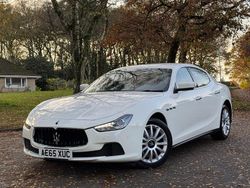 White Used 2015 Maserati Ghibli Sedan | £14,985 (Fair price)