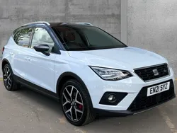 Nevada white/magnetic grey Used 2021 Seat Arona FR SUV | £14,990 (Fair price)