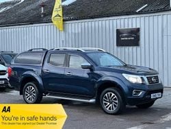 Blue Used 2018 Nissan Navara Tekna Pickup | £10,990 (Good price)