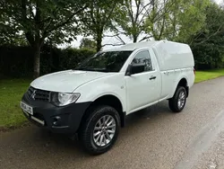 White Used 2014 Mitsubishi L200 Pickup | £5,950 (Good price)