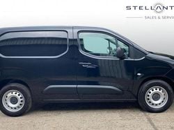 Black Used 2023 Peugeot E-Partner Premium MPV | £11,490 (Super price)