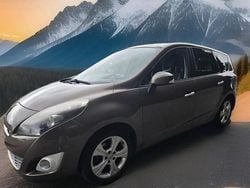 Bronze Used 2011 Renault Grand Scénic III Dynamique MPV | £1,690 (Fair price)