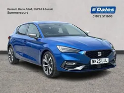 Sapphire blue Used 2025 Seat Leon FR Sport Hatchback | £28,500