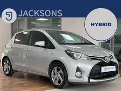 Silver Used 2017 Toyota Yaris Hybrid Hatchback | £11,495 (Fair price)