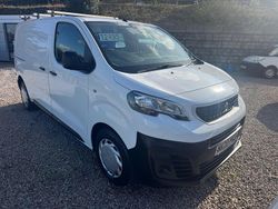 White Used 2020 Peugeot Expert Van | £11,995 (Fair price)