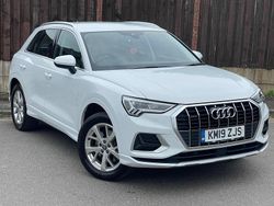 White Used 2019 Audi Q3 Sport SUV | £12,995 (Fair price)