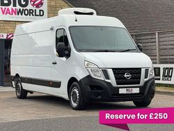 White Used 2018 Nissan NV400 SE Van | £8,495