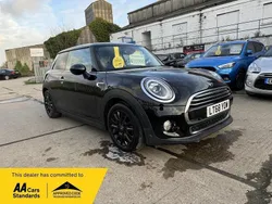 Black Used 2018 Mini Cooper Hatch Hatchback | £13,500 (Fair price)