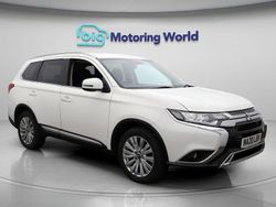 White Used 2020 Mitsubishi Outlander SUV | £14,900 (Good price)