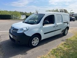 White Used 2017 Renault Kangoo Business MPV | £3,750 (A bit pricey)