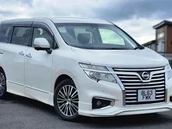 White Used 2022 Nissan Elgrand MPV | £12,495
