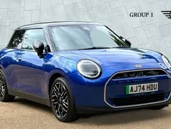 Blue Used 2025 Mini Cooper Hatch Hatchback | £28,550