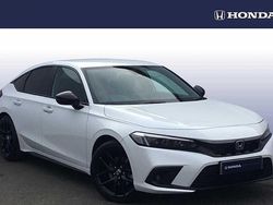 White Used 2025 Honda Civic Hybrid Hatchback | £28,780 (Good price)