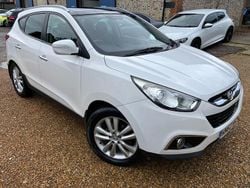 White Used 2012 Hyundai ix35 Premium SUV | £6,995 (Fair price)