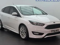 Used 2016 Ford Focus Zetec Hatchback | £8,450 (Fair price)