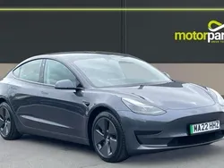 Grey Used 2022 Tesla Model 3 Standard Range Sedan | £19,500 (Fair price)