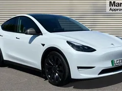 White Used 2023 Tesla Model Y Performance SUV | £35,990 (Fair price)