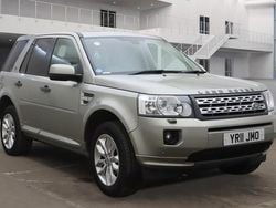 Gold Used 2011 Land Rover Freelander 2 HSE SUV | £6,790 (Fair price)