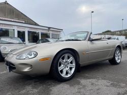 Gold/silver Used 1997 Jaguar XK8 Cabriolet | £4,995 (Fair price)