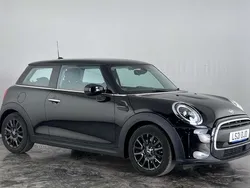 Used 2022 Mini Cooper Classic Hatchback | £14,150 (Good price)