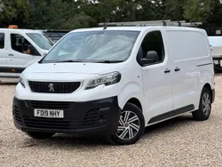White Used 2019 Peugeot Expert S Van | £7,944 (Good price)