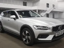 Used 2021 Volvo V60 CC Estate | £17,998 (Good price)