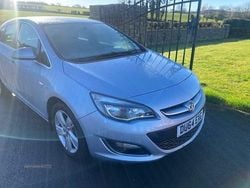 Silver Used 2015 Vauxhall Astra SRi Hatchback | £5,495 (Fair price)