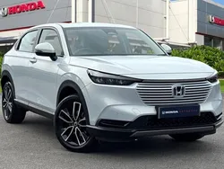 Platinum white Used 2024 Honda HR-V Elegance SUV | £24,495 (Fair price)