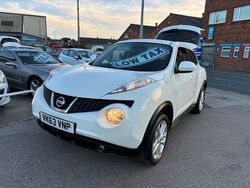 White Used 2013 Nissan Juke Acenta Premium SUV | £4,295 (Fair price)