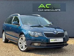 Blue Used 2015 Skoda Superb Elegance Estate | £9,995 (Fair price)