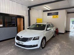 White Used 2018 Skoda Octavia SE Technology Estate | £5,495