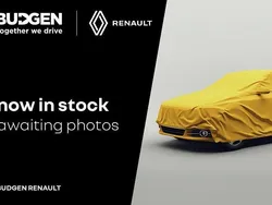 Red Used 2022 Renault Captur Iconic SUV | £13,201 (Fair price)