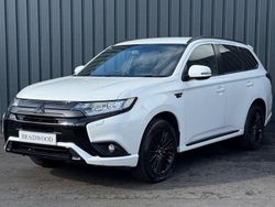 White Used 2021 Mitsubishi Outlander P-HEV Estate | £16,990 (Fair price)