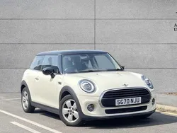 White Used 2020 Mini Cooper Classic Hatchback | £12,493 (Fair price)