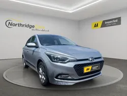 Silver Used 2015 Hyundai i20 Premium Hatchback | £6,999 (Fair price)
