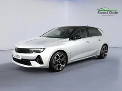 Grey Used 2024 Vauxhall Astra Ultimate Hatchback | £22,650 (Fair price)