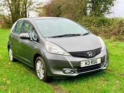 Grey Used 2011 Honda Jazz ES Hatchback | £3,450 (Good price)