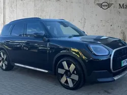 Black Used 2024 Mini Countryman Exclusive SUV | £31,000 (Good price)