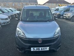 Blue Used 2016 Fiat Doblò MPV | £3,975 (Good price)