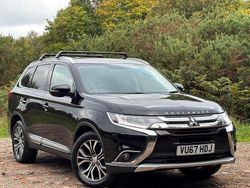 Black Used 2017 Mitsubishi Outlander SUV | £12,995 (Fair price)