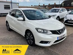 White Used 2016 Nissan Pulsar N-TEC Hatchback | £7,995 (Fair price)