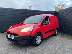 Red Used 2014 Peugeot Partner S Van | £2,495 (Good price)