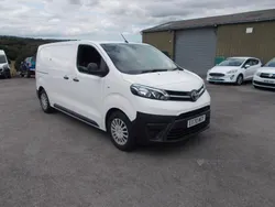 White Used 2020 Toyota Proace Van | £7,000 (Fair price)