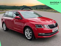 Velvet red metallic Used 2019 Skoda Octavia SE L Estate | £9,695 (Fair price)