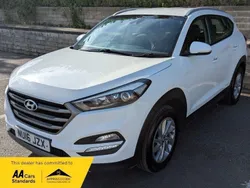 White Used 2016 Hyundai Tucson SE SUV | £7,449