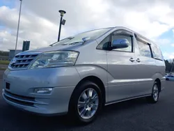 Silver Used 2005 Toyota Alphard MPV | £8,995 (Expensive)