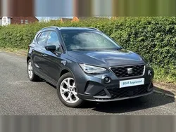Magnetic grey with black roof Used 2023 Seat Arona FR SUV | £14,990 (Fair price)