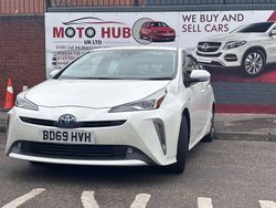 White Used 2025 Toyota Prius Hatchback | £14,000 (Expensive)