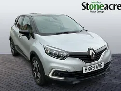 Silver/black Used 2019 Renault Captur Iconic SUV | £8,995 (Fair price)