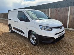 White Used 2022 Toyota Proace Active Van | £8,995 (Good price)